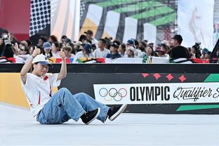26岁日本花滑运动员宇野昌磨宣布退役，曾获得多枚冬奥会奖牌
